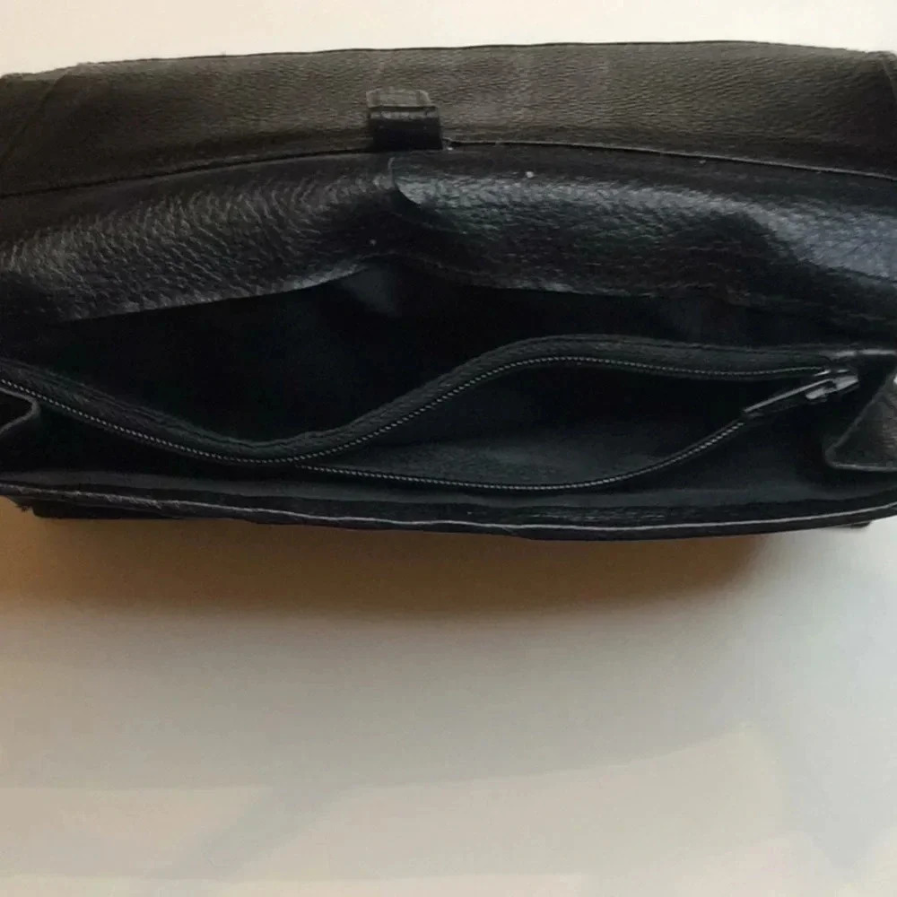 Bally Genuine Leather Italian Wallet - Picture 10 of 11